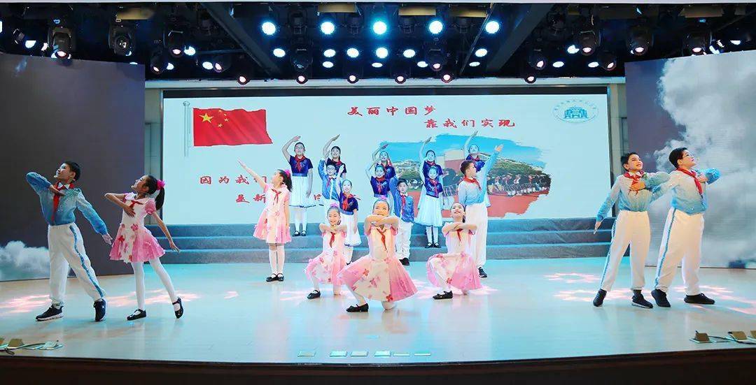 
“我爱你 中国”海陵区举行小学生朗诵角逐运动（上）“澳门威斯尼斯8883入口”(图1)